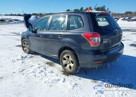 2015 Subaru Forester 2.5I z USA, uszkodzony, nr VIN JF2SJAAC7FG473321